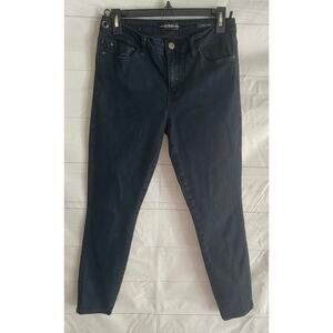 Guess Sexy Curve Mid Rise Black Jeans W/Metal Guess Logo Size 29 *READ